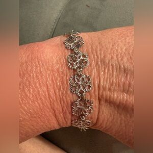 Sterling Silver Faceted Flower Bracelet 6” With 2” Extender 925